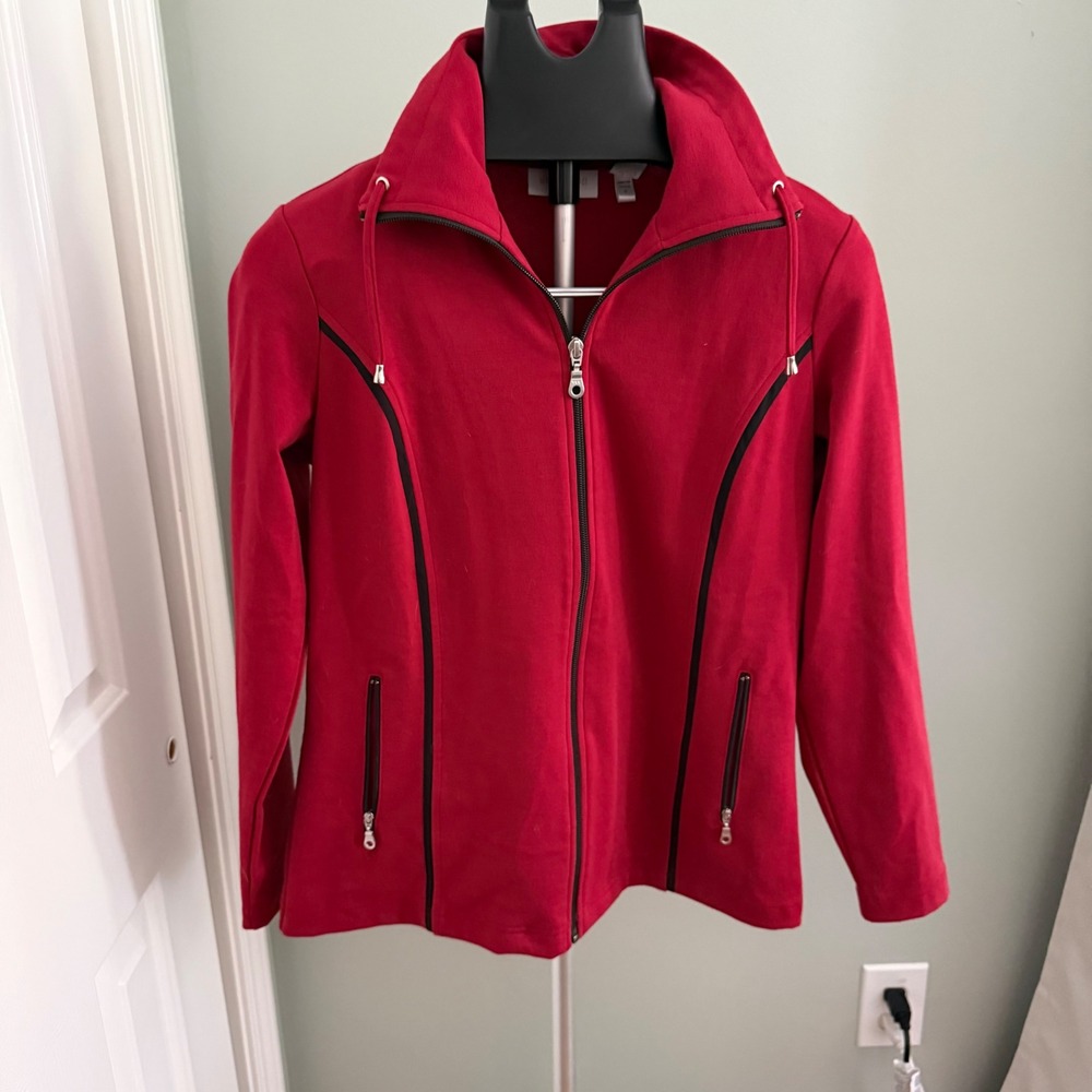 Weekends by Chicos Red Zip Up Jacket Stretch Travel Pocket Womens Size 0 Small